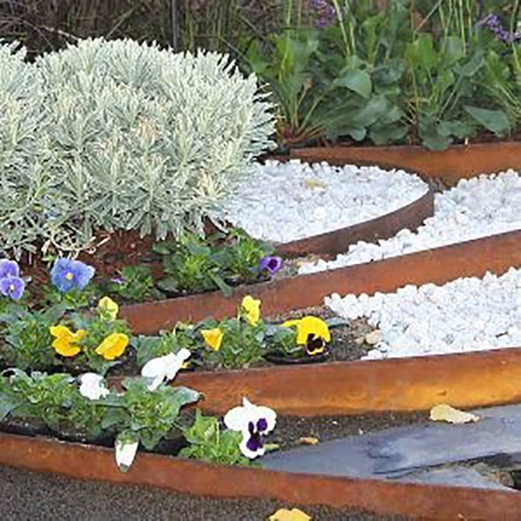 Edging For Borders in Garden